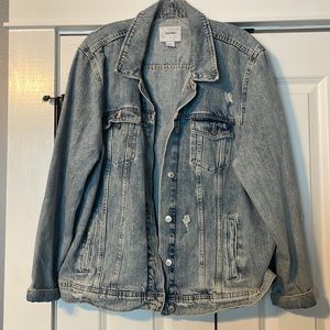 Women’s Old Navy Distressed Denim Jacket Size XXL